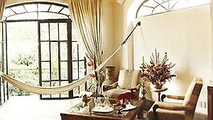 2* Hotel Trocadero